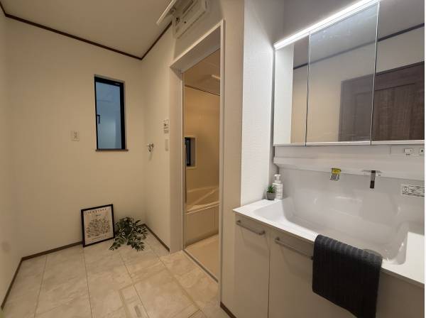 サニタリースペースと浴室