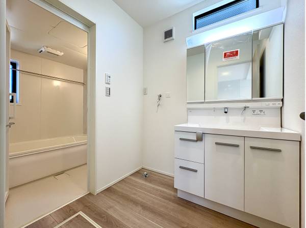 パウダールーム