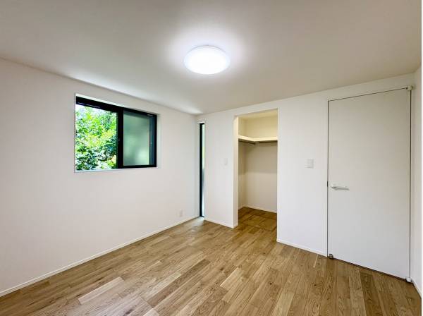 居室は3部屋ございます