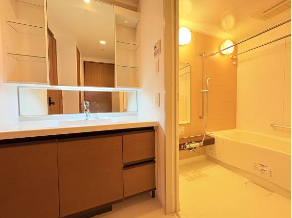 パウダールーム