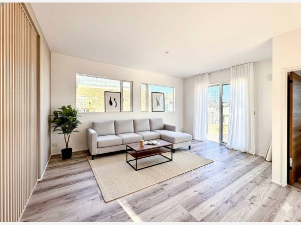 リビング（※家具類は生成AIによるイメージ画像です）