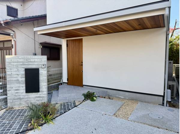 作りこまれたエントランス