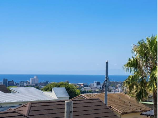 海を望める優位性のある区画です