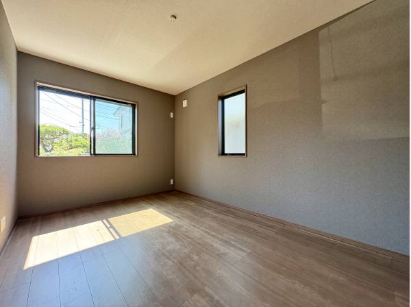 洋室は全２部屋です。