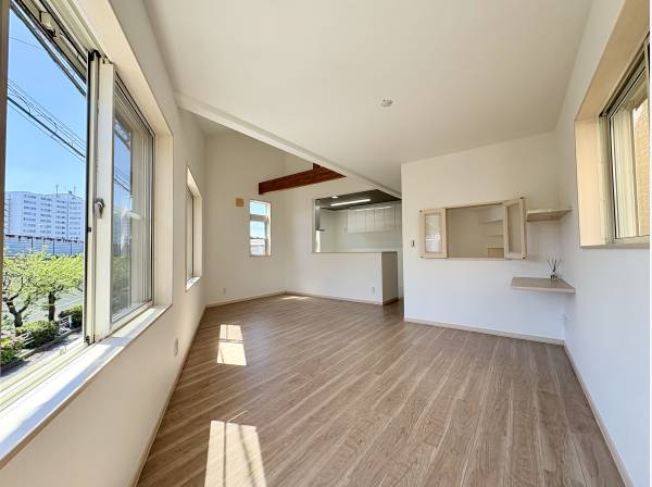 明るいLDK約15帖