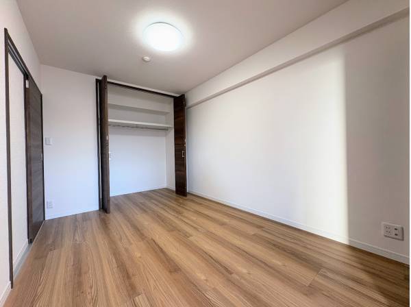 使い勝手の良い洋室