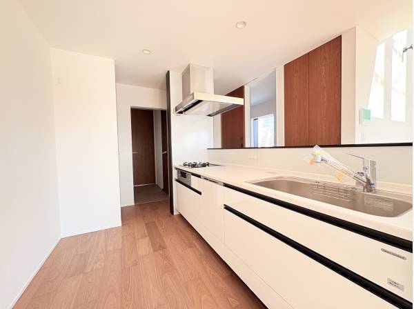 回遊可能なキッチンスペース