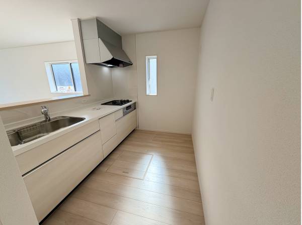 広々としたキッチン調理が快適に