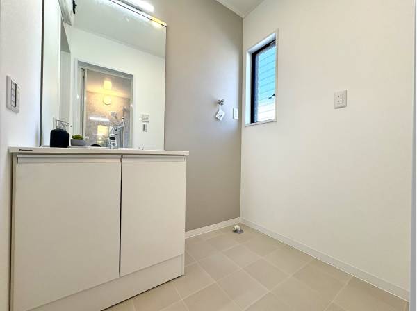 パウダールーム