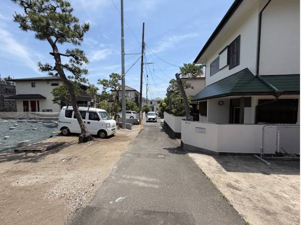 前面道路の様子でございます