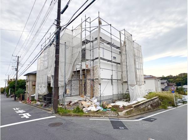 現地の工事も完成に向けて最終段階に入りました！