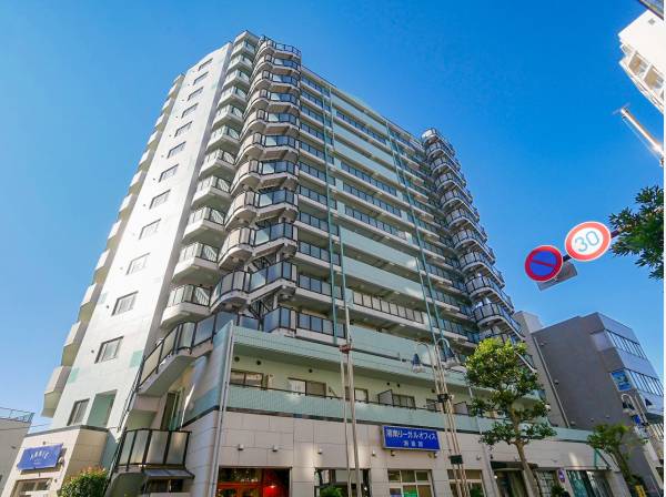 店舗スペースの1階 どんなお店か楽しみですね♪