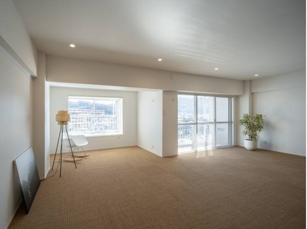 ゆとりの広さ23.5畳。フルリノベで快適に生まれ変わった空間。