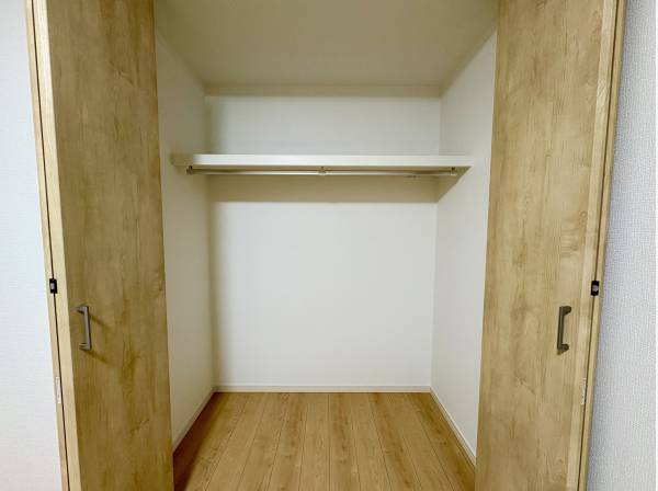 各お部屋にしっかりと収納が備わります