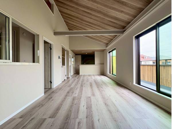 家具の配置などがしやすいLDK！