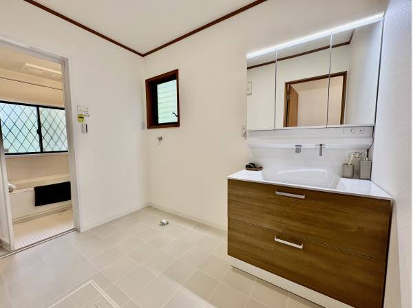 洗面所も広いですよ！