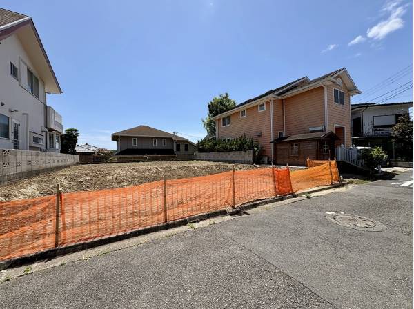 広い間口を活かした見栄えのするお住まいを！