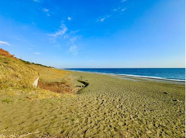 まるでプライベートビーチのような静かで美しい海が広がります。