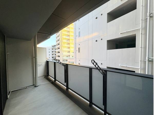 広々としたバルコニー