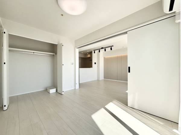 陽当たり＋収納スペースともに良好