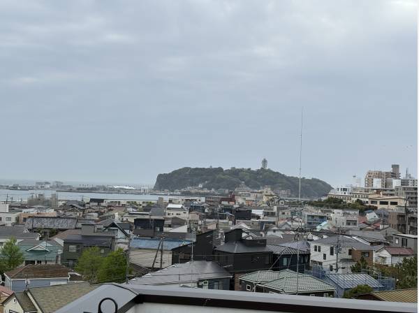 屋上から見ています