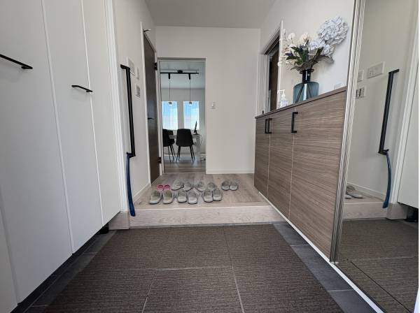 玄関も広いですよ！