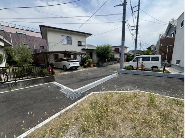 開放的な角地です