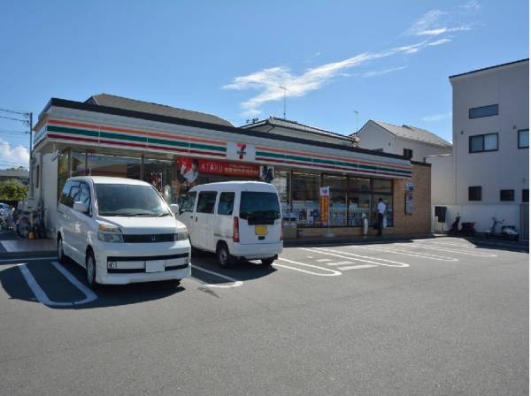 セブンイレブン美住町 徒歩5分(約330m)