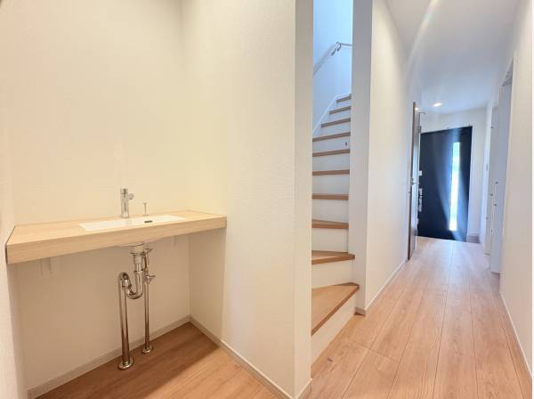 1階にはウェルカムシンクもあります。