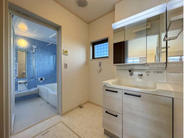 洗面＆バスルーム。