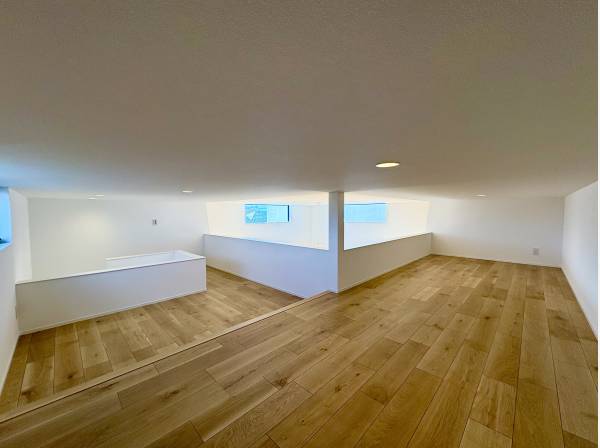 収納や様々な用途でご活用できるロフトスペース