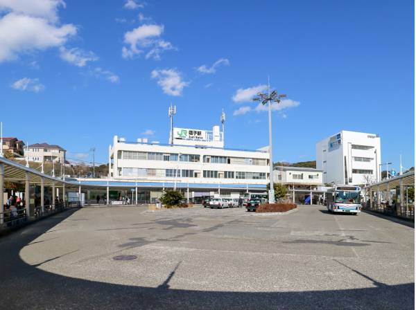 逗子駅まで徒歩５分です