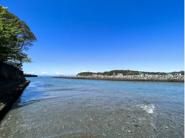 逗子海岸まで約2.3km