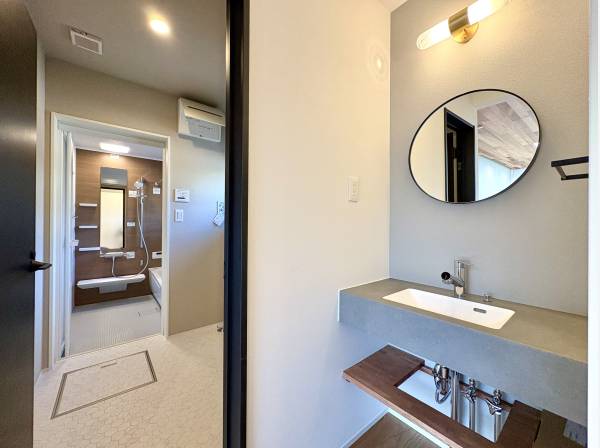 パウダールーム