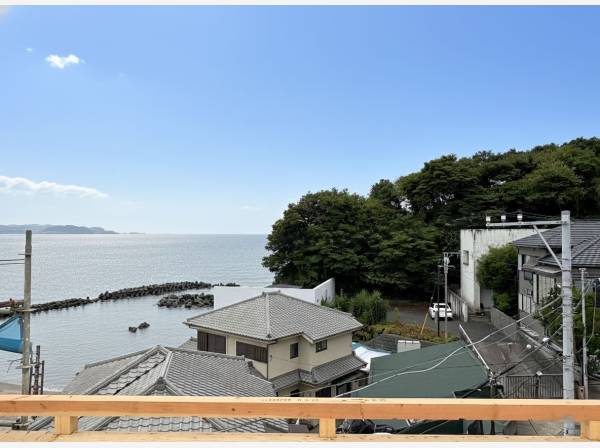 海だけでなく、小動岬の緑も心地いいです