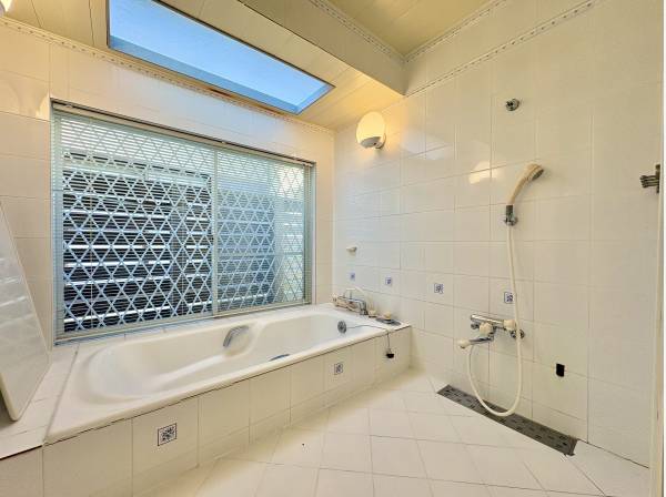 広々とした浴室
清潔感があります