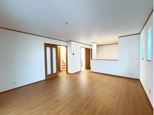 家族が集まってもゆとりのある空間です