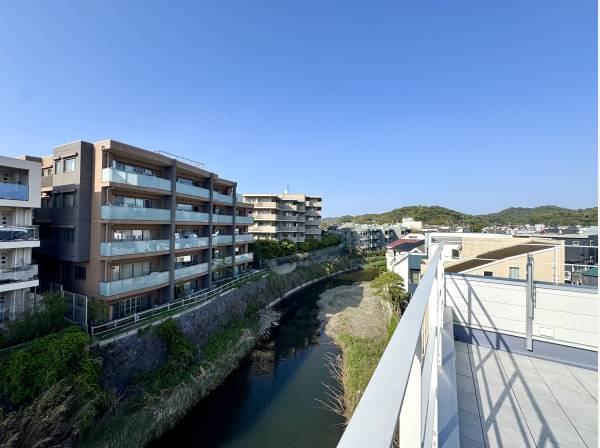 緑も望む開放的な眺望に癒されます