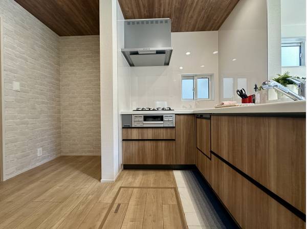 L字型で使い勝手の良い、キッチン