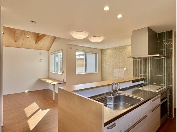 使いやすさと美しさを両立した家事空間