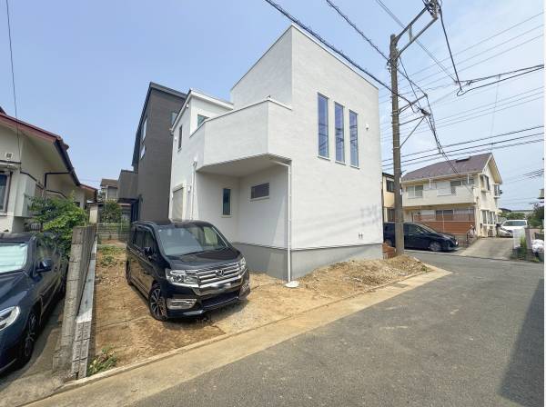 カースペースはこちらになる予定。ゆったりしてます。