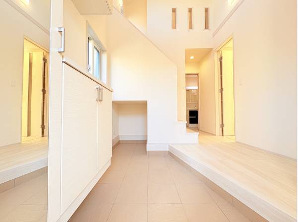 広々開放感のある玄関