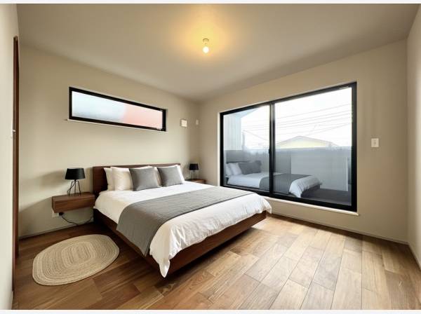 ワイドバルコニーから繋がる主寝室。家具等はCGで作成したイメージです。