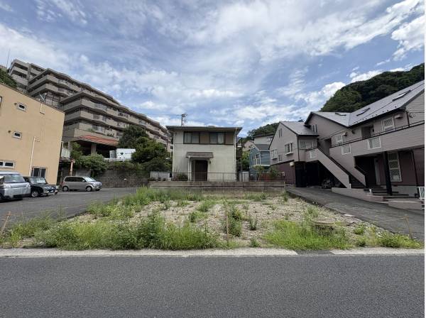 お好みのハウスメーカーで建築いただけます。