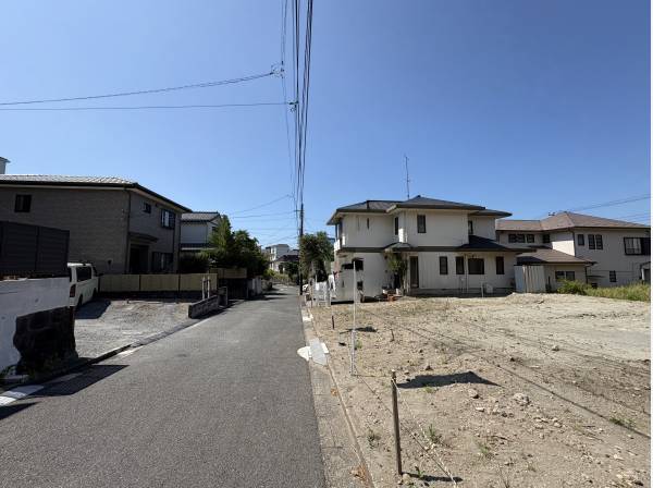 鳥のさえずりが響く閑静な住宅地