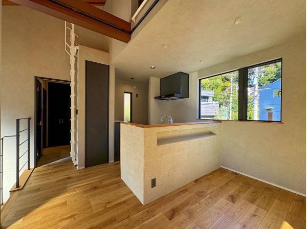 キッチンも造作が施されています。