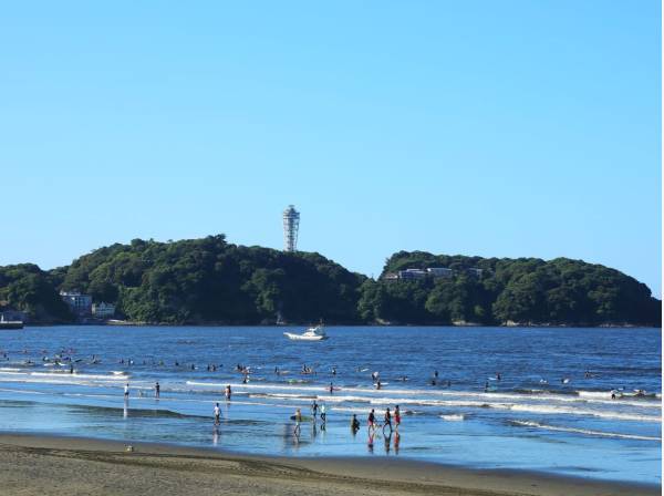 湘南の心地よい海まで徒歩15分（約1.2㎞）