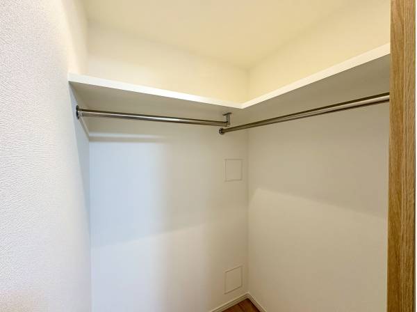 各お部屋に収納スペースも完備！