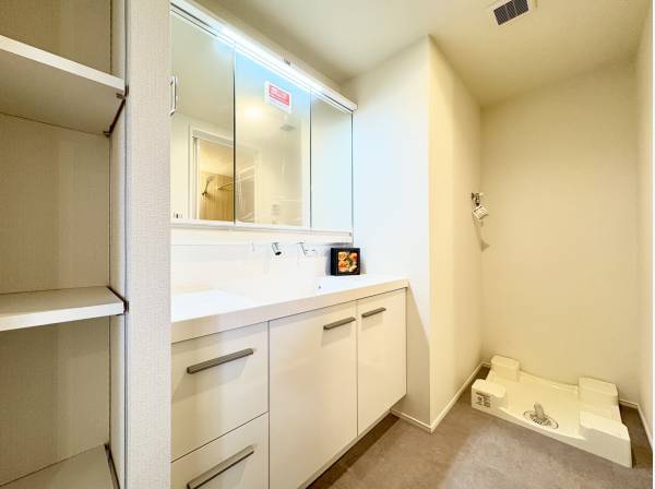 パウダールーム