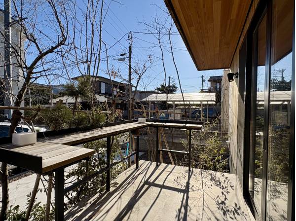 リビングから繋がるテラススペース